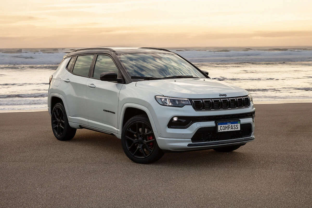 Veículo Jeep